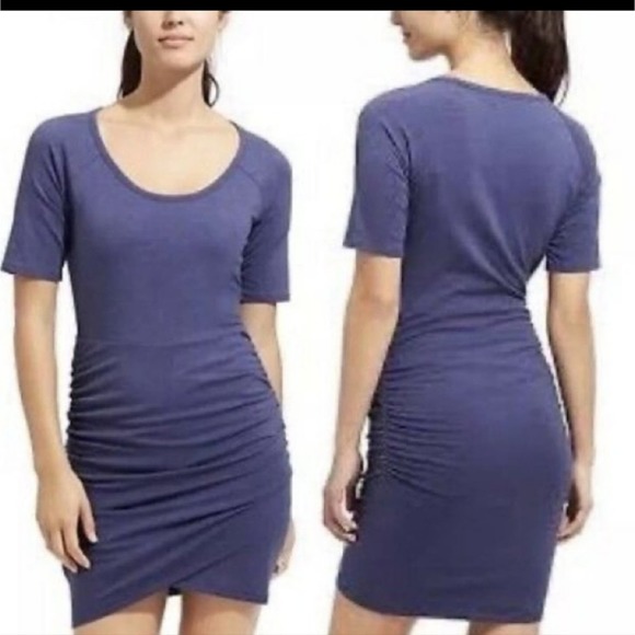 Athleta Seeker Tee Stretch Dress iDrewind Blue Tulip Wrap Hem Small